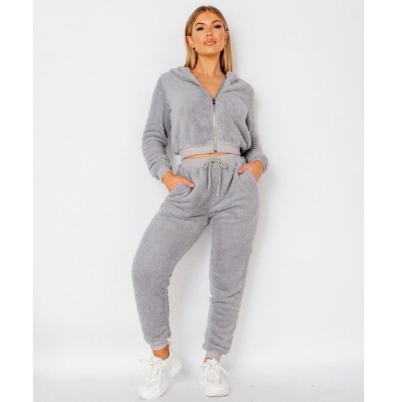 Gray Teddy Bear Fur Long Sleeve Hooded Crop Top and Joggers Pants Two Piece Set - Picture 2 of 11